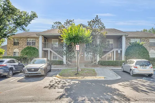 116 Reserve Cir #204 Photo 1