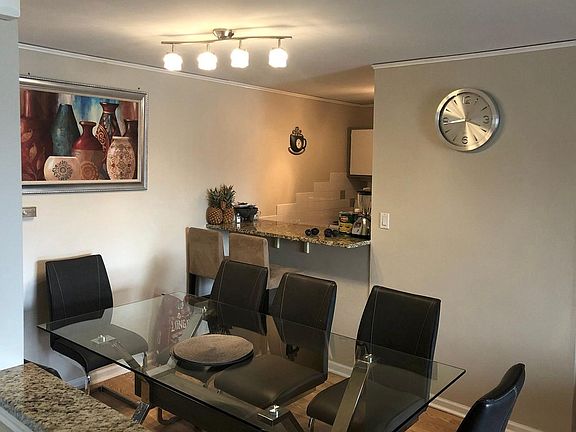 2nd image of 832 Winesap Ct #11307