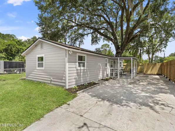 8151 MARINER Street, Jacksonville, FL 32220