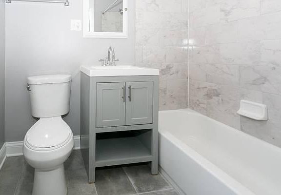 5th image of 4617 N Spaulding Ave #55