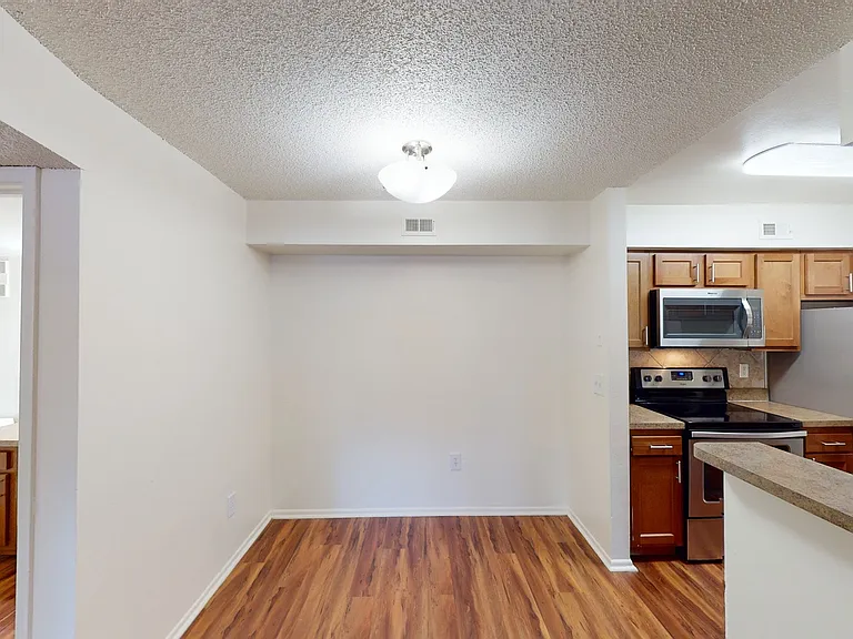 Lakewood Place — Photo 71