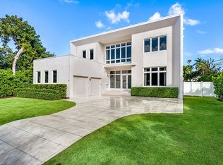 737 W 49th St, Miami Beach, FL 33140