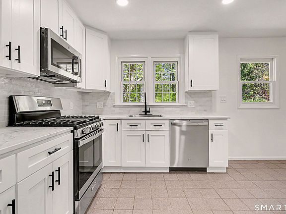 4th image of 73 Ceil Rd