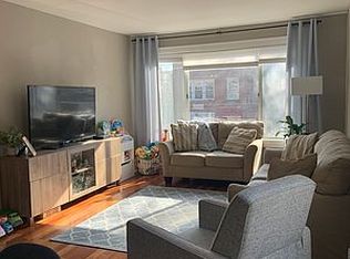 22-12 Crescent St #2, Astoria, NY 11105