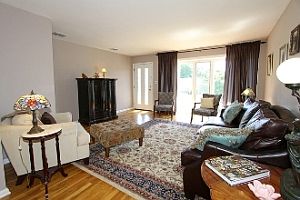 2nd image of 19 Sheli Dr