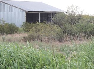 772 E Whitaker Ln, Douglas, AZ 85607