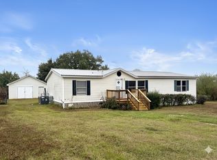 213 Cardinal Dr, Robertsdale, AL 36567