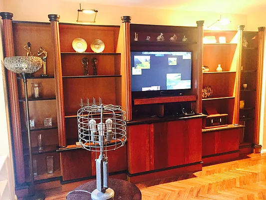 Rented by East Riverview, Inc | media 24