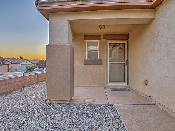 3rd image of 7701 La Puente St NE