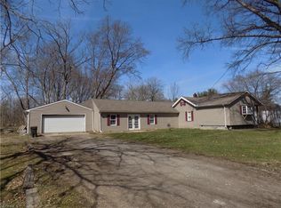 412 Nicholson Ave, Vermilion, OH 44089