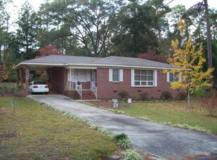 1204 Greenway Dr, Dublin, GA 31021