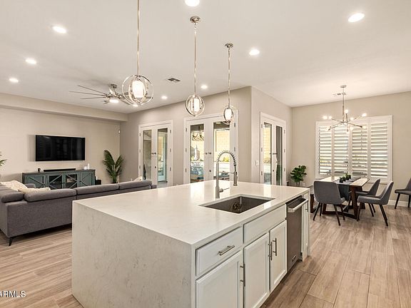 5th image of 2020 W SKINNER Drive