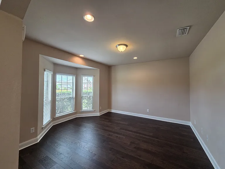 Formal Living or office