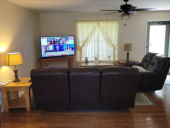 4th image of 23 Hope Cir