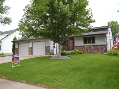 2615 Bobbie Dr, Aberdeen, SD, 57401