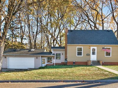 4552 Brunswick Ave N, Crystal, MN, 55422