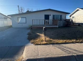 1316 E 2nd St, Kimball, NE 69145