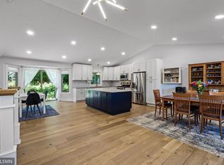 10069 Fox Run Rd, Woodbury, MN 55129