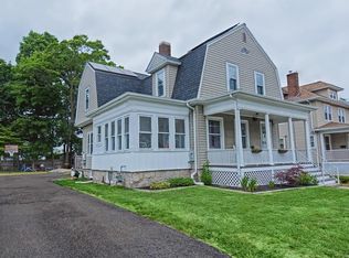 1554 Robeson St, Fall River, MA 02720