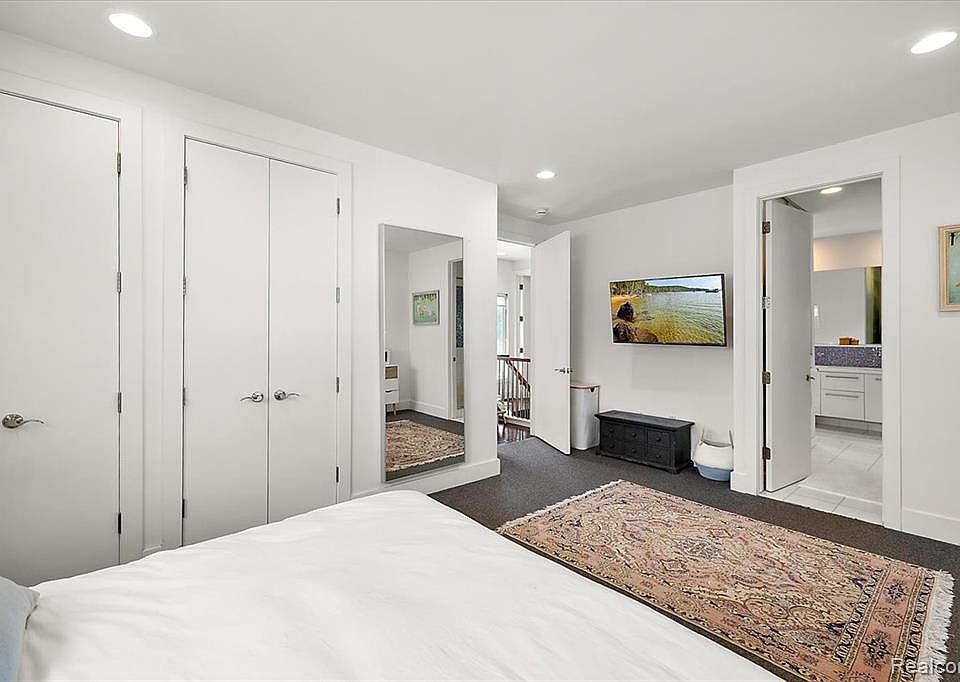 559 Bennaville Ave, photo 25