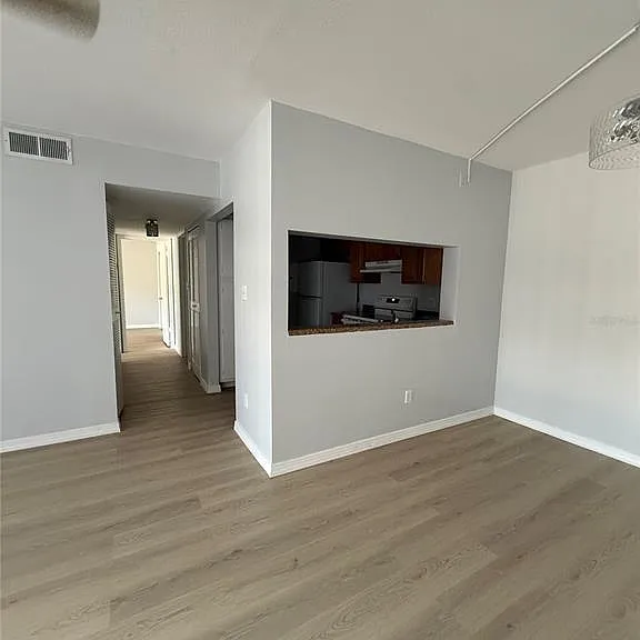 1223 S Pine Ridge Cir #23 — Photo 5