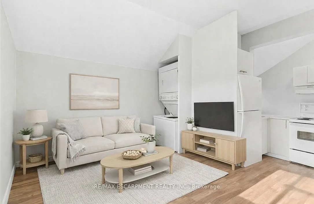 2 bed, $1,450 — Photo 2