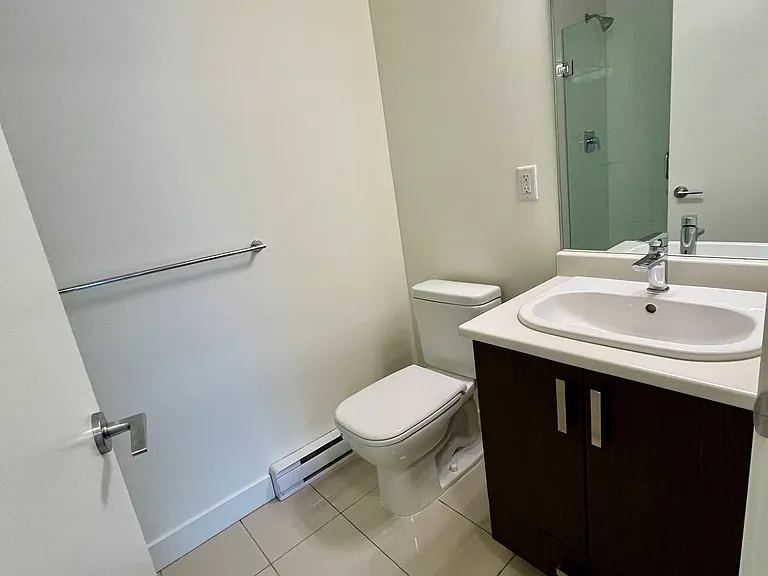 708 E 26th Ave #306 — Photo 31
