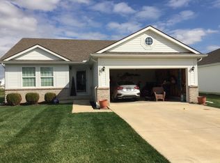 1626 Waterford Dr, Bowling Green, OH 43402