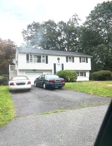 20 Williams Street, Salem, NH, 03079