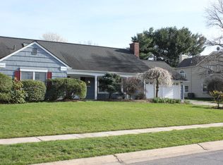 15 Woodman Pl, Aberdeen, NJ 07747
