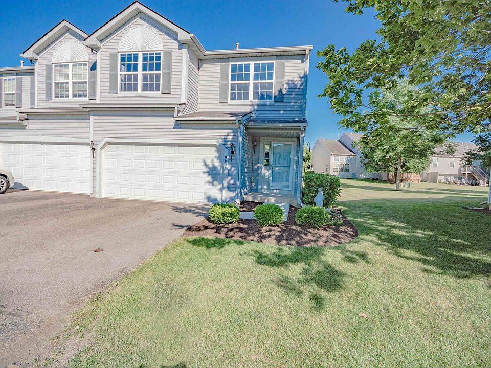 1st image of 683 Blackstone Ct