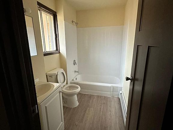2nd image of 470 W 16th St #2D