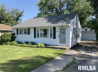 5124 W Pfeiffer Rd, Bartonville, IL 61607