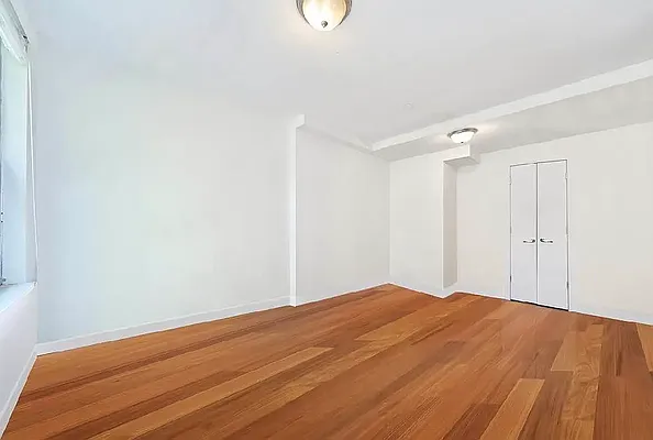 Rented by Living New York | media 7