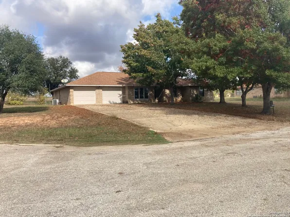 14033 WILLOW LANE, Lytle, TX 78052