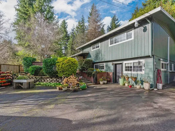 1001 W Park Roadway, Coos Bay, OR 97420