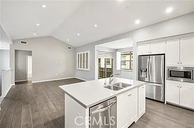 188 Bishop Lndg — Photo 4