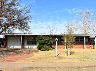 2724 66th St, Lubbock, TX 79413