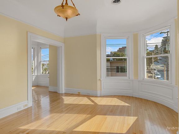 2nd image of 1293 Noe St