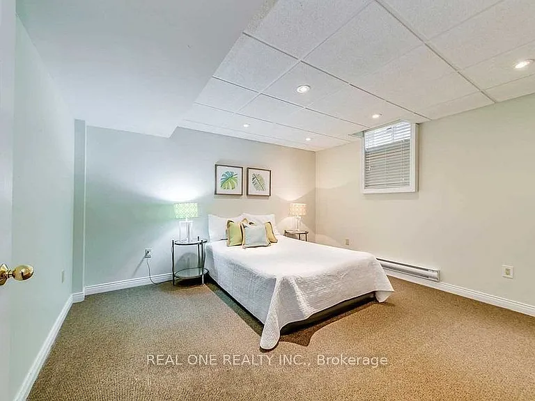 1455 Liverpool St — Photo 27