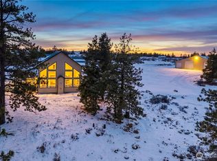 117 Hummingbird Rd, East Wenatchee, WA 98802