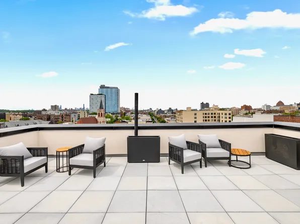 2605 Snyder Avenue image 29 of 31