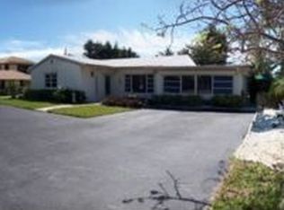 8 Fayette Dr, Ocean Ridge, FL 33435