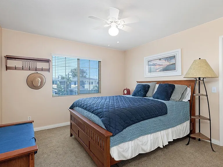 6963 Tradewinds Dr — Photo 29