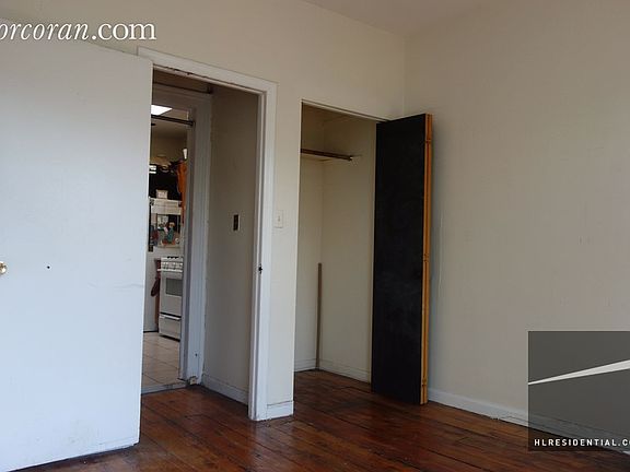4th image of 90 Vanderbilt Avenue # Fourth Floor