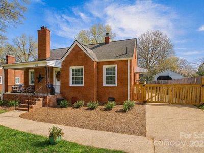 3735 McMillan St, Charlotte, NC, 28205