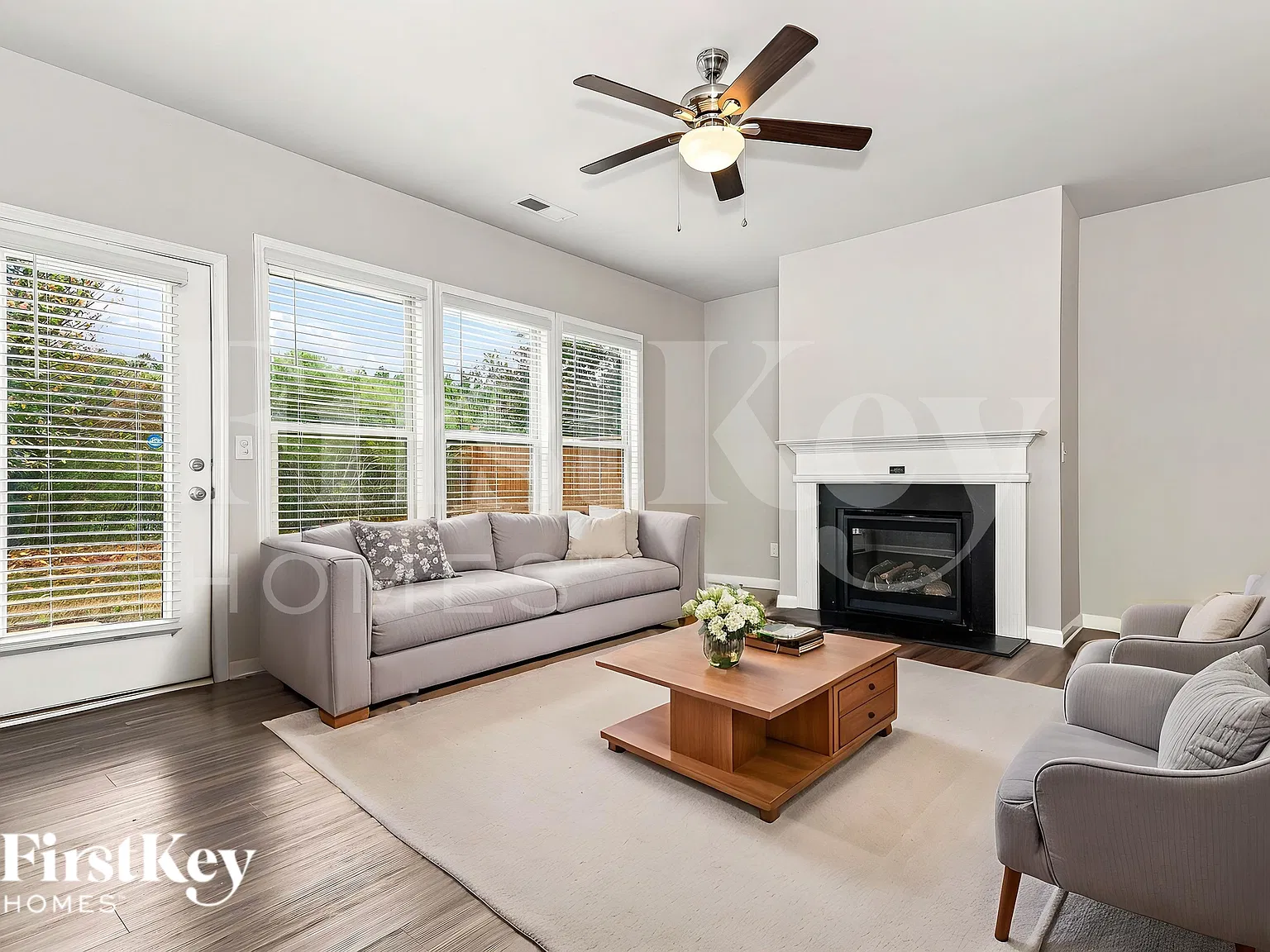 4 bed, 3.0 bath, 2311 sqft, $2,505 — Photo 3