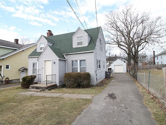 2nd image of 454 W Judson Ave