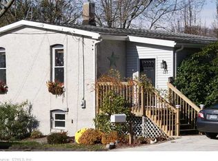 157 Rangely St, West Haven, CT 06516