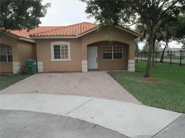 10984 SW 182 Lane, Miami, FL 33157